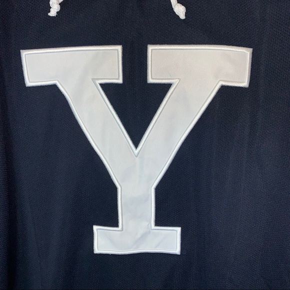 Yale NCAA "Ice Machine" Men's Hockey Jersey - Picture 3 of 8